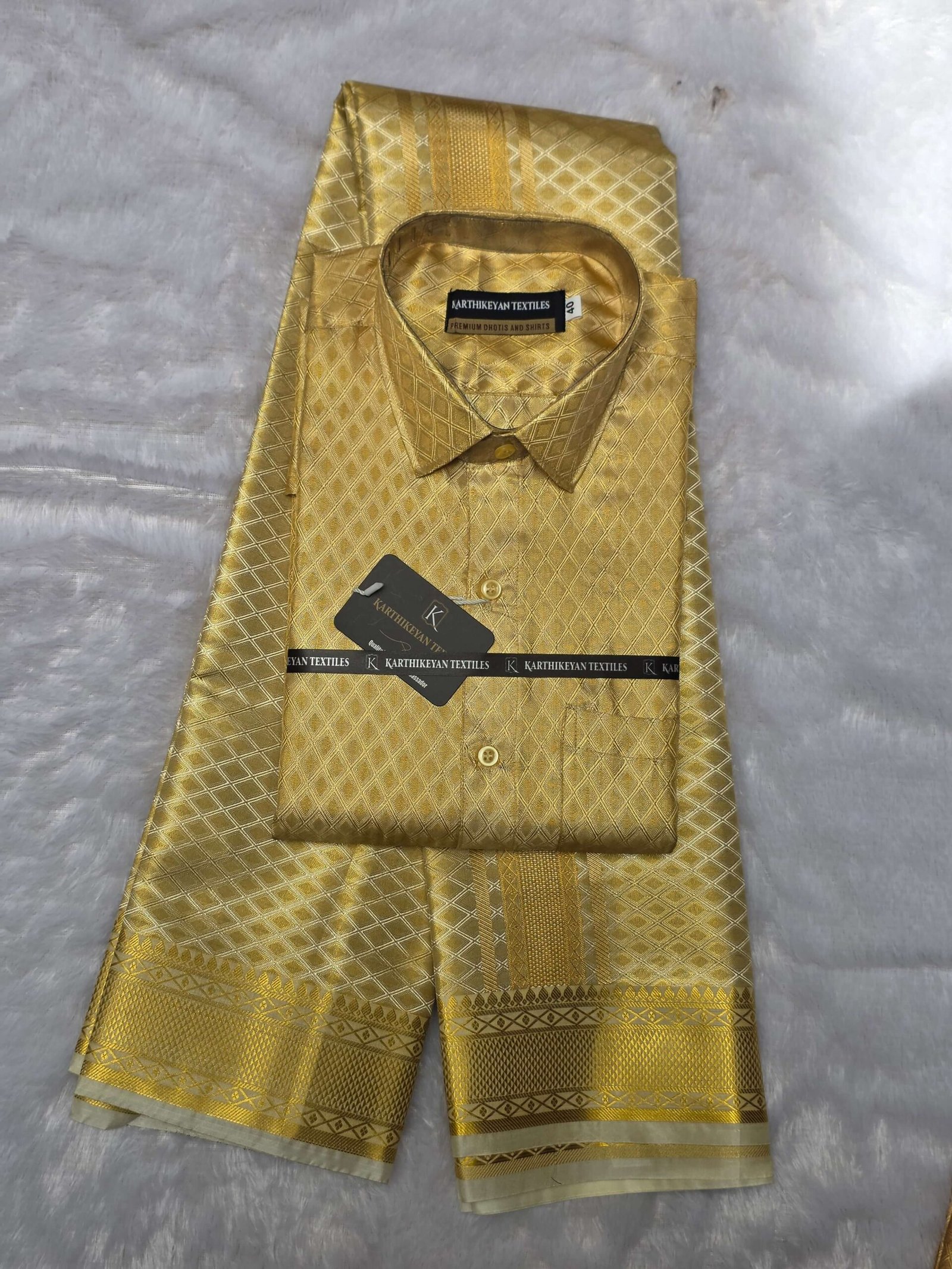 Tissue Silk Diamond Eye Gold Tissue Silk Diamond Eye Gold - Image 1